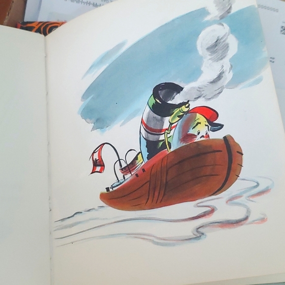 Vintage Little Toot Hardcover Book - Picture 4 of 4